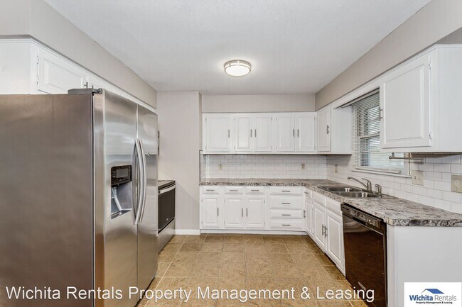 Building Photo - 4 br, 2 bath House - 3113 S Mount Carmel Ave