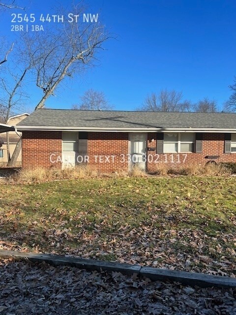Primary Photo - Two bedroom side by side duplex for rent -...