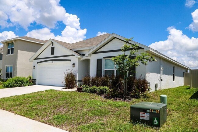 Building Photo - 5180 Plumeria Dr