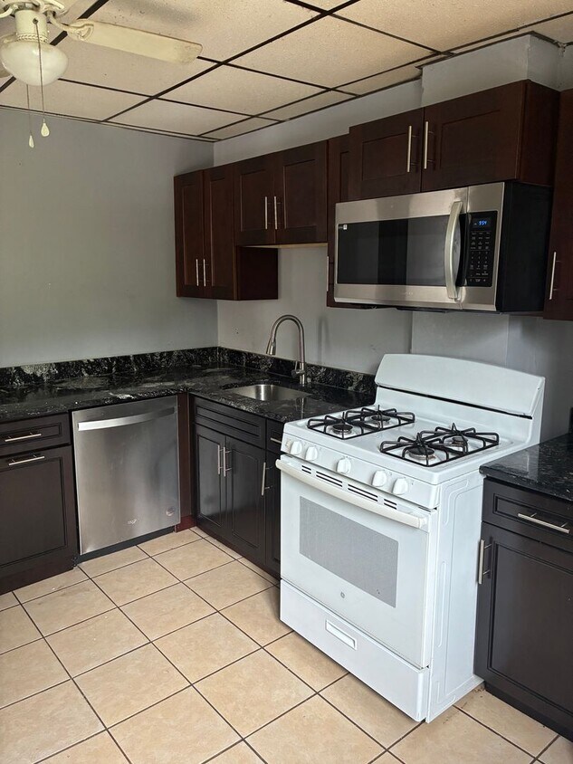 Photo - 3021 Ashlyn St 1 & 2