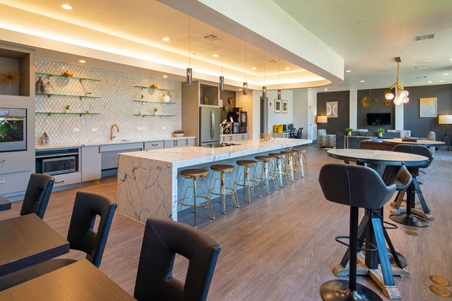 Foto del edificio - Instrata Upper Kirby