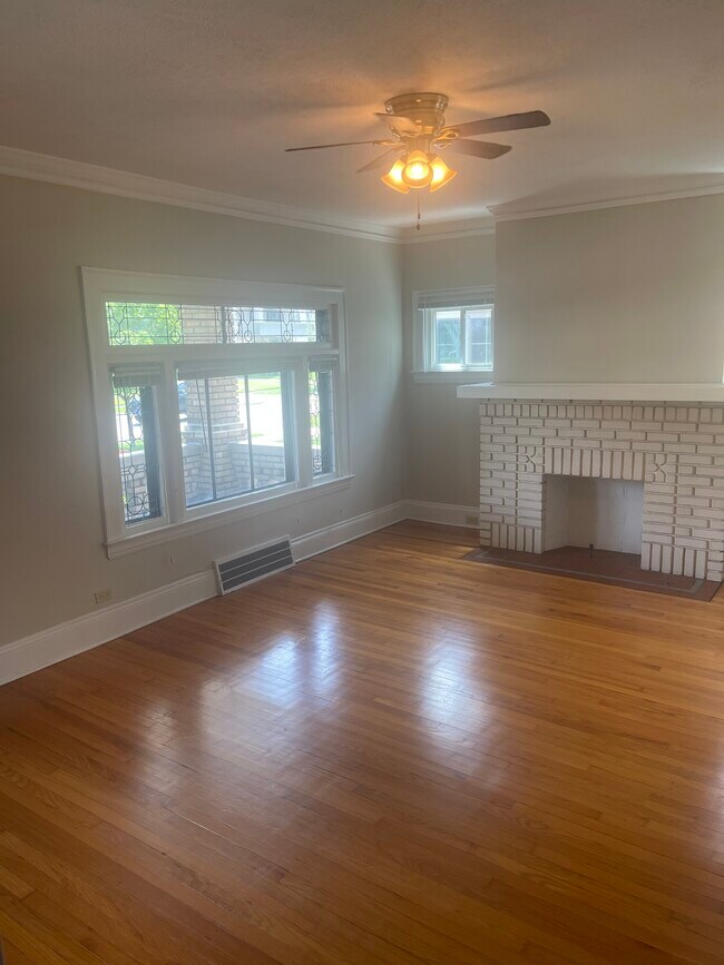 Building Photo - 2172 Bunts Road