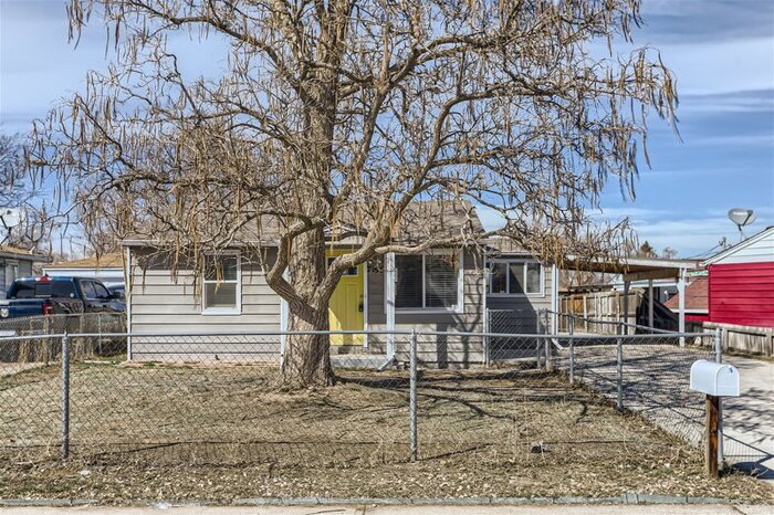 Primary Photo - 7195 Garden Ln, Commerce City, CO, 80022