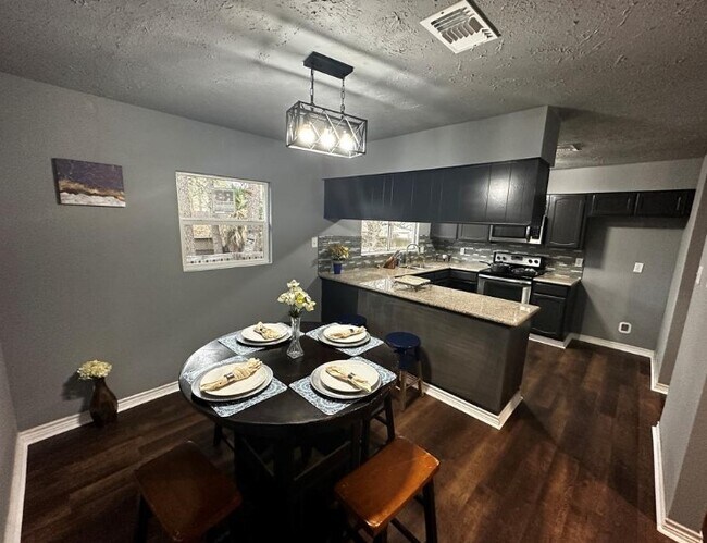Foto del edificio - 23502 Briarcreek Blvd