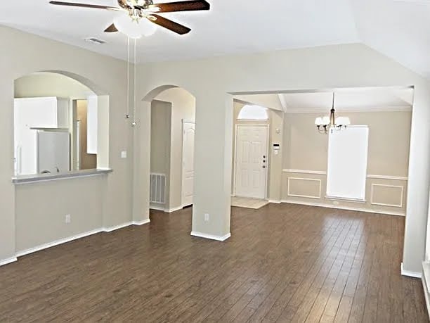 Building Photo - 3021 Avery Ln