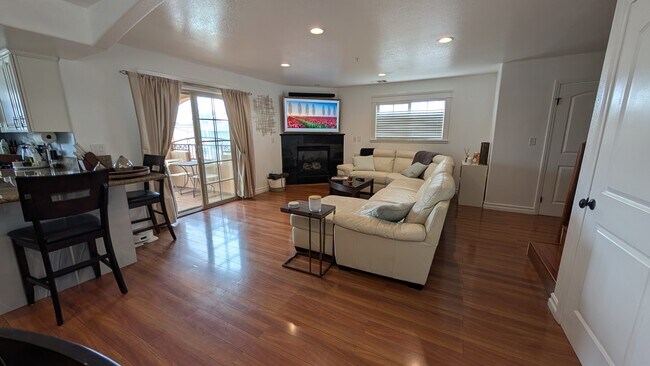 Living room - 1520 W 227th St