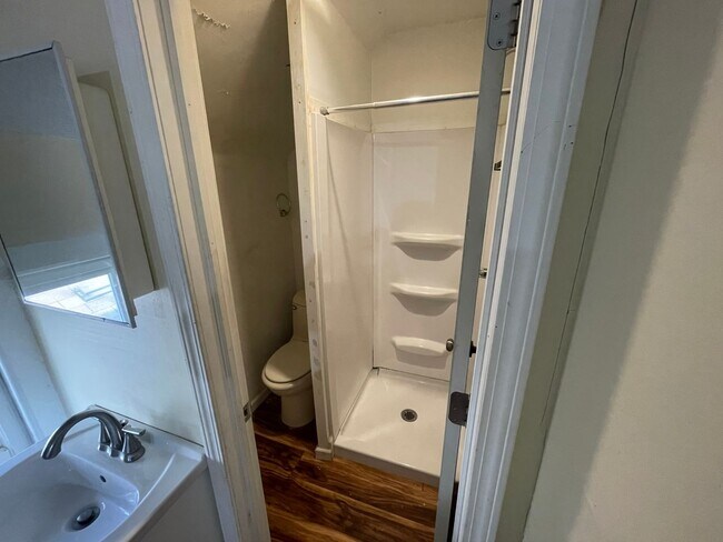 Foto del edificio - 1591 Plainfield Ave NE