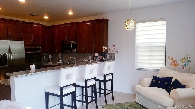 Building Photo - 3 br, 2.5 bath House - Isles At Grand Bay