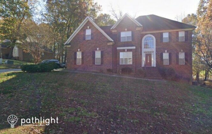 Foto principal - 1000 Potters Bluff Road, Wesley Chapel, NC...