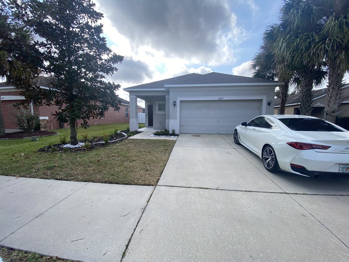 Summerwood neighborhood - 8217 Midnight Sun Ct