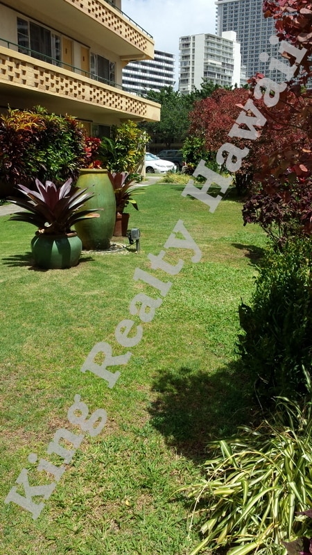 Building Photo - ***CLEAN & UPGRADED 1 bedroom / 1 bath ,EX...