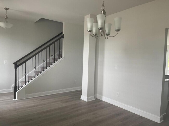 Photo - 152 Calhoun Fls Dr House