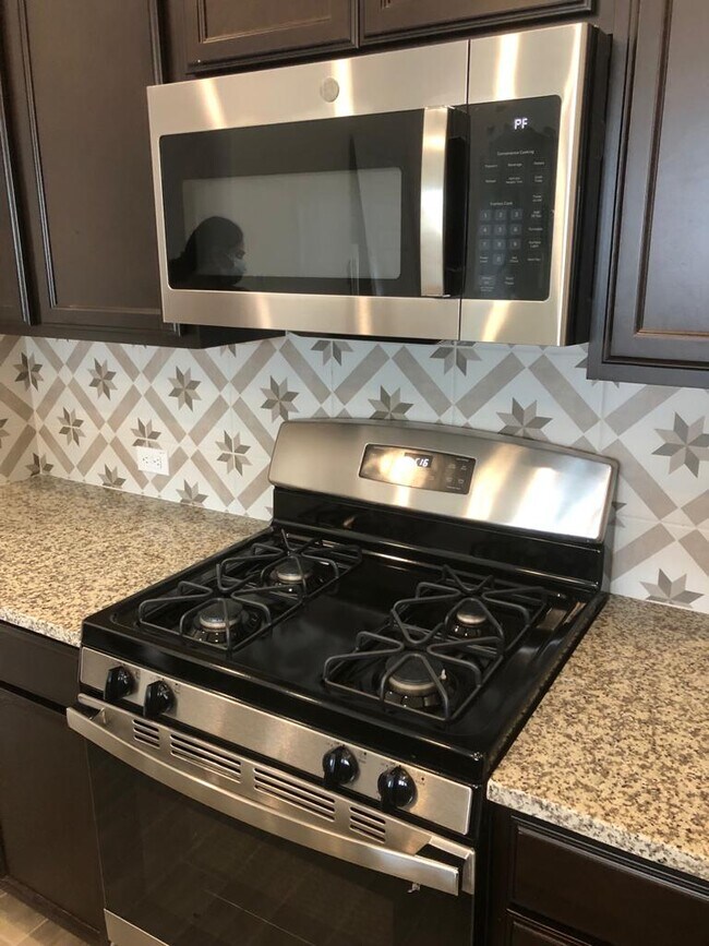 appliances - 2417 Indian Clover Trl
