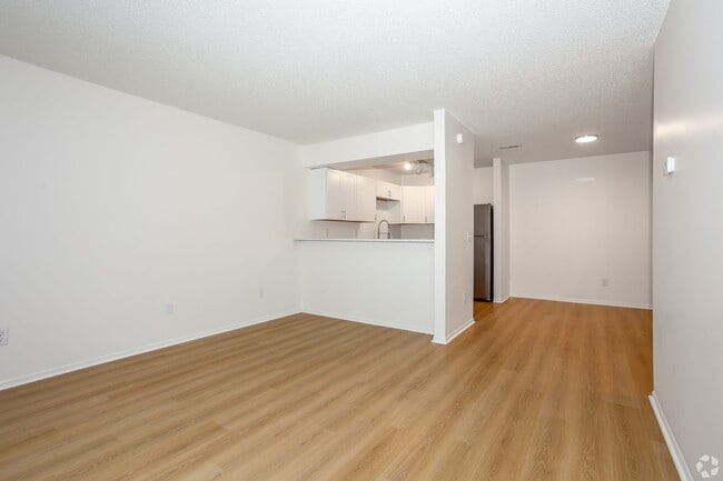Interior Photo - Coventry Apartments