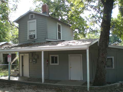 Building Photo - Woodlawn Boarding House