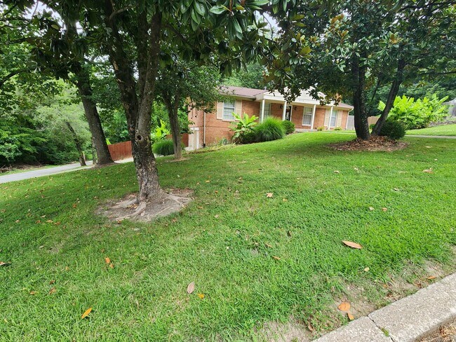 Foto del edificio - 3 Bedroom, 2 Bathroom Home
