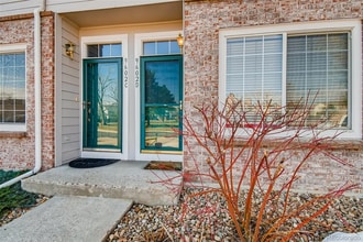 Building Photo - 9602 W Chatfield Ave