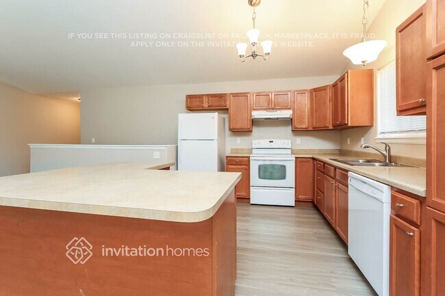 Foto del edificio - 10737 Darneal Dr