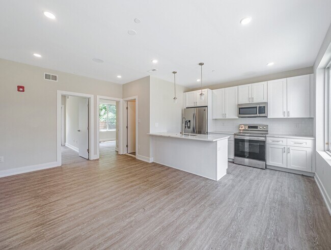 Foto del edificio - 2155 N Darien St