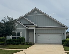Building Photo - 518 Lightning Bug Ln