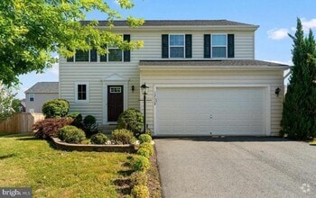 Building Photo - 12119 Majestic Pl