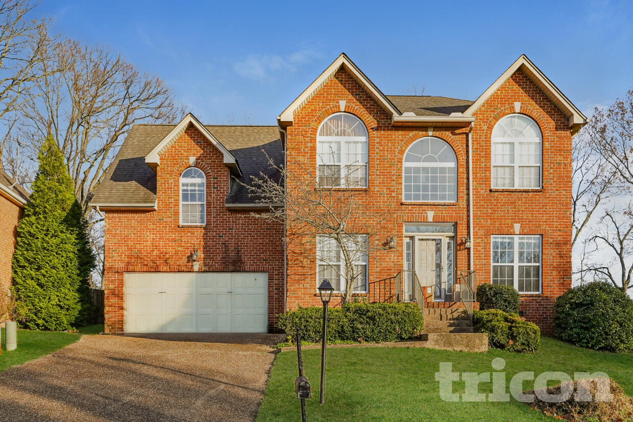 Foto principal - 1241 Andrew Donelson Dr