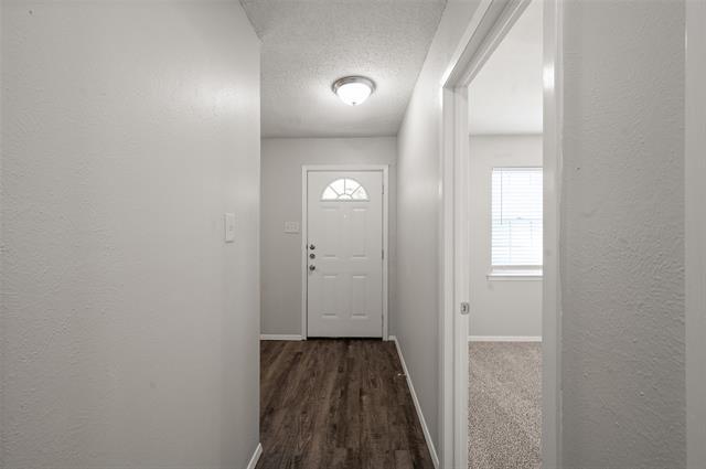 Foto del edificio - 230 NE Craig St