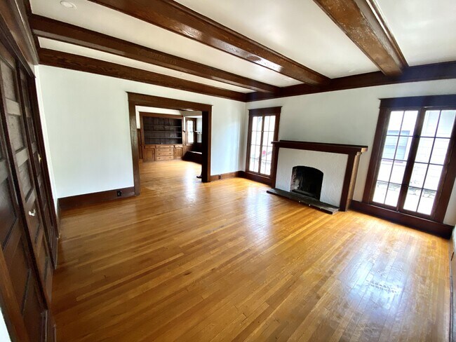 Foto del edificio - 1132 Stratford Ave
