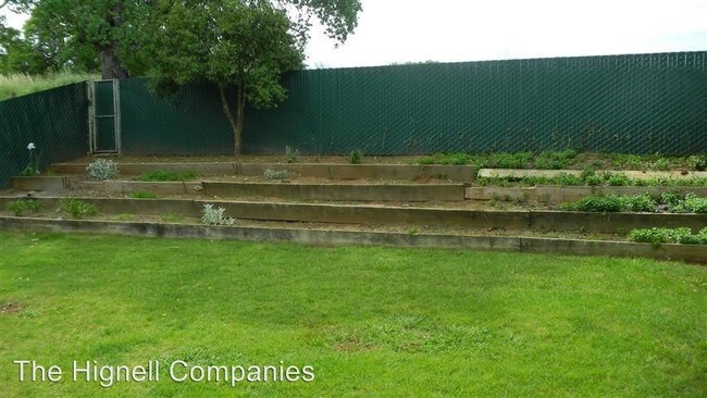 Foto del edificio - 2 br, 1 bath House - 1933 Spruce Circle