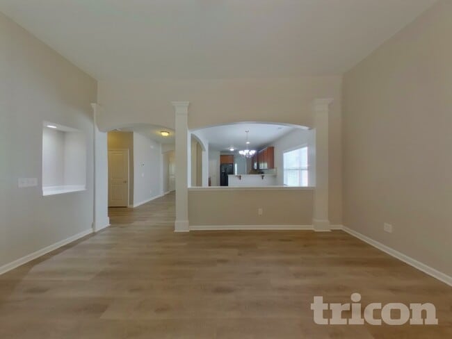 Building Photo - 118 Greenbank Dr
