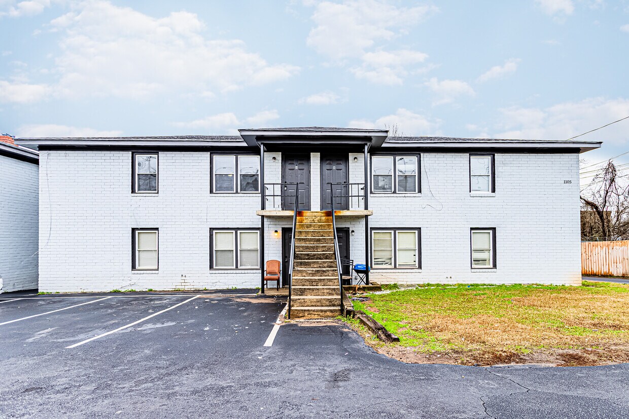 1105 Hampton Avenue Ext Unit D, Greenville, SC 29601 Apartments in
