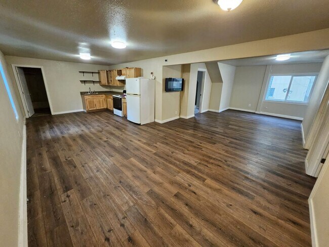 Foto del edificio - 51287 Hatfield Rd