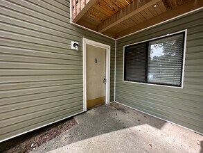 Building Photo - 1414 Willow Bend Way