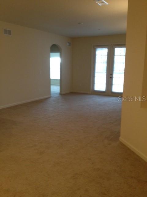Building Photo - 3000 Laurel Park Ln