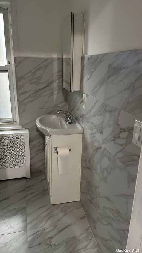 Foto del edificio - 8 Muhlebach Ct