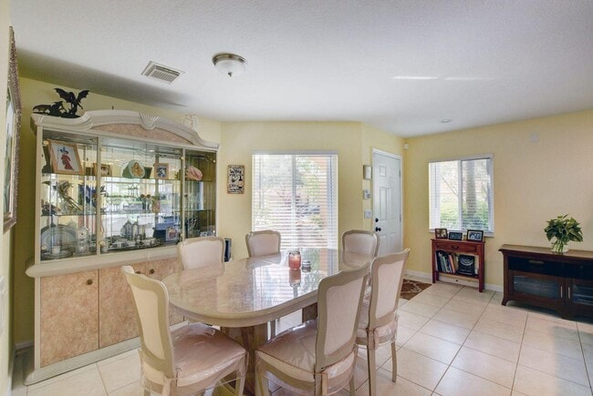 Foto del edificio - 3143 Osprey Ln