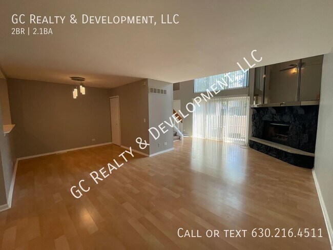 Building Photo - ***DEL LAGO SUBDIVISION / 2 BDRM + LOFT / ...