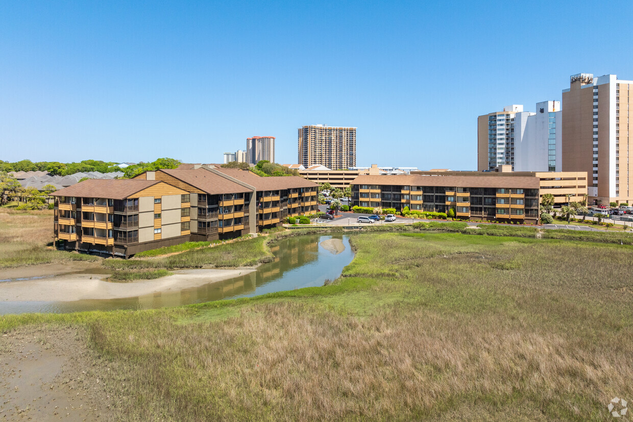 Aerial view. - Mariner's Cove