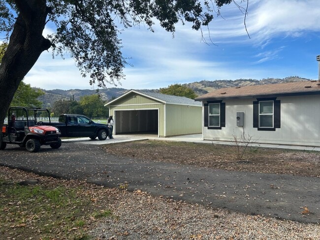 Foto del edificio - 6297 Pleasants Valley Rd