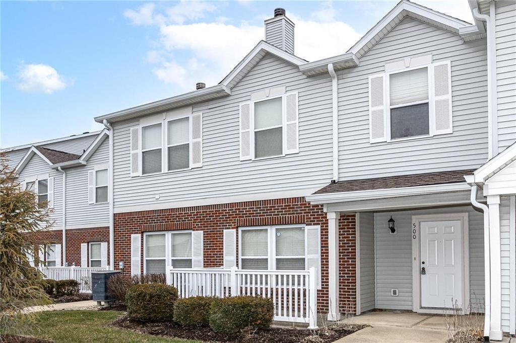 12205 Bubbling Brook Dr Unit 500, Fishers, IN 46038 Condo for Rent in