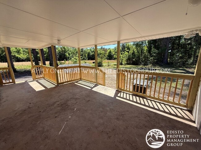 Foto del edificio - Charming Country Living – Newly Updated 3BR Home with Spacious Yard in Cope!