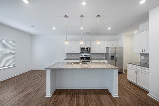 Foto del edificio - 112 Meadow Ln
