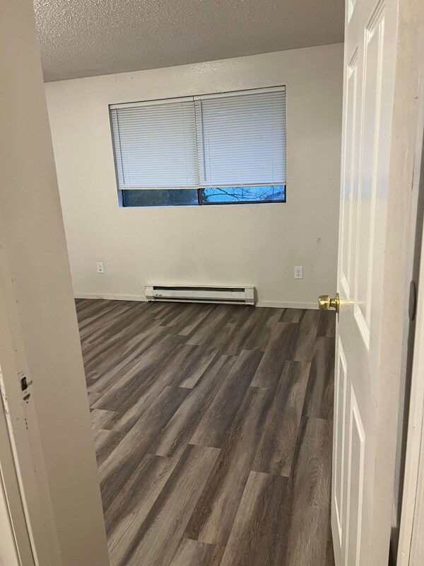 Building Photo - 220 Ellingson Dr