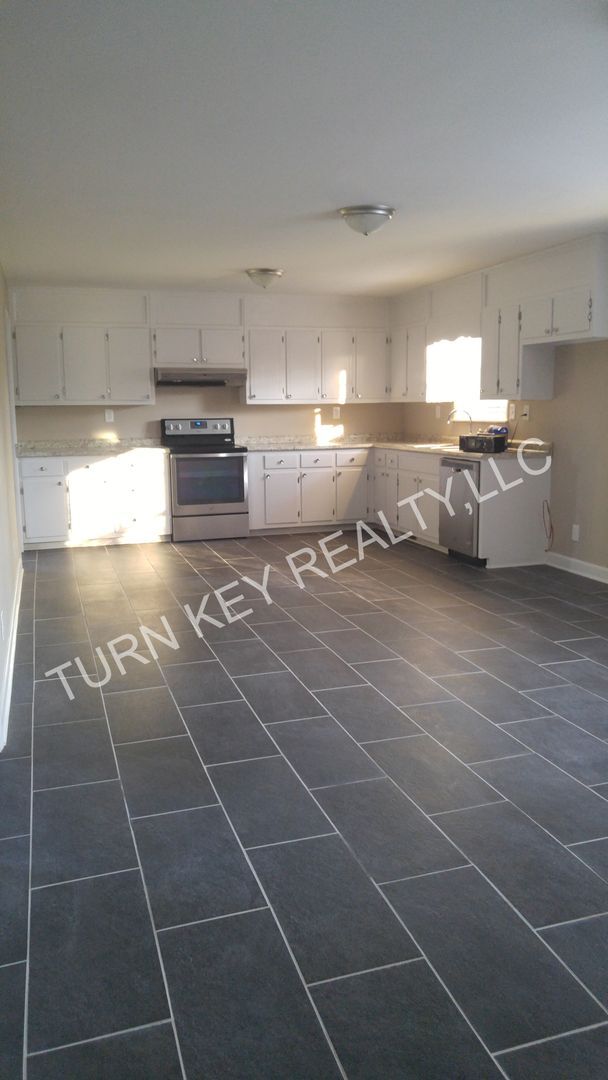 Building Photo - Home for rent in Morris