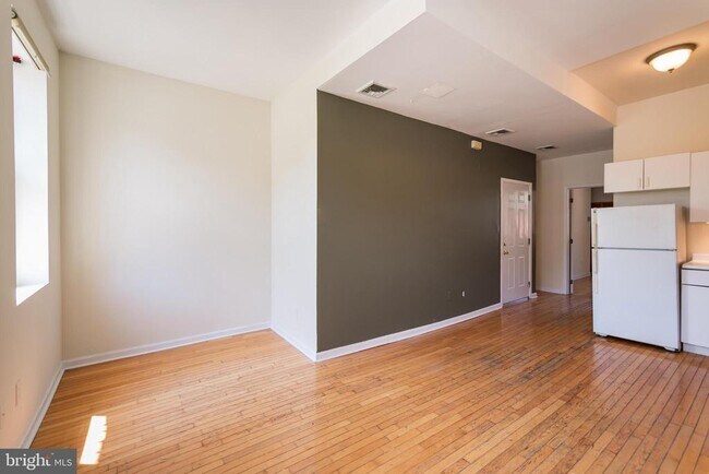 Foto del edificio - 958 N 2nd St