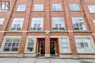Building Photo - 23-23 Dekoven Mews