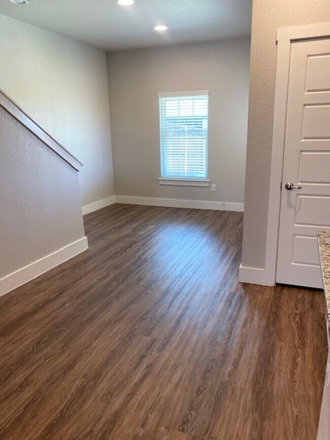 Photo - Large Townhome on corner lot