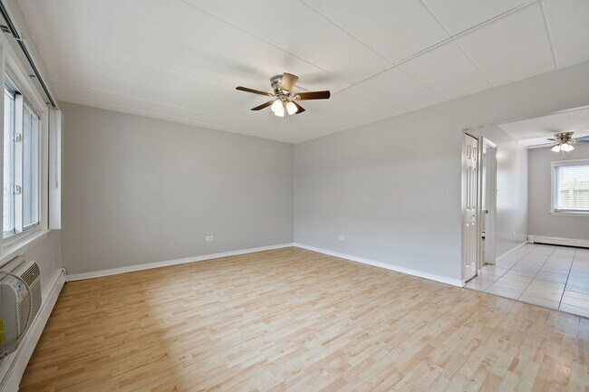 Building Photo - 7834 95th St
