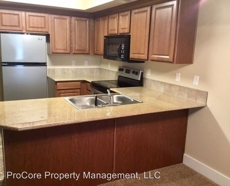 Building Photo - 9824 W Rosecroft Ct
