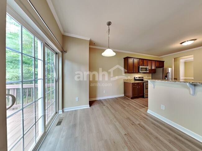 Foto del edificio - 5014 Jelynn St